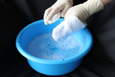 SINGLE-PATIENT-USE WASH BOWL