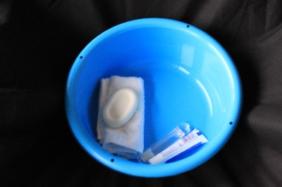 SINGLE-PATIENT-USE WASH BOWL