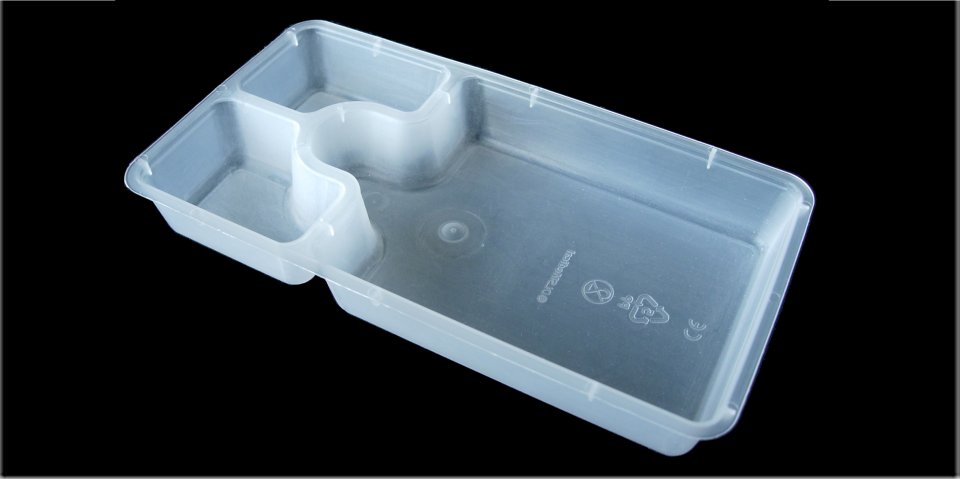 3 COMPARTMENT TRAY