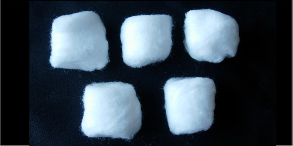 COTTON WOOL BALLS LARGE X 5